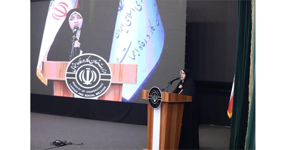 معاون رئیس‌جمهور در امور زنان و خانواده: شنیدن دقیق و شفاف مطالبات زنان، شرط تصمیم‌سازی علمی است