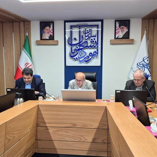 دانشگاه‌ها از فرصت آموزش مجازی برای بازسازی خوابگاه‌ها استفاده کنند